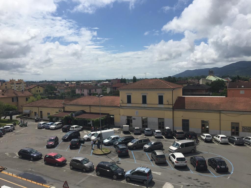 B&B Del Viaggiatore Сарцана Экстерьер фото