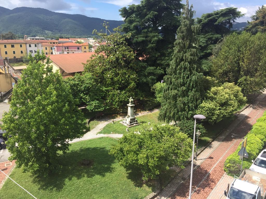B&B Del Viaggiatore Сарцана Экстерьер фото