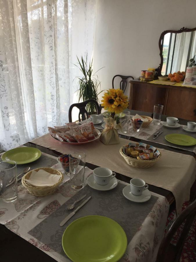 B&B Del Viaggiatore Сарцана Экстерьер фото