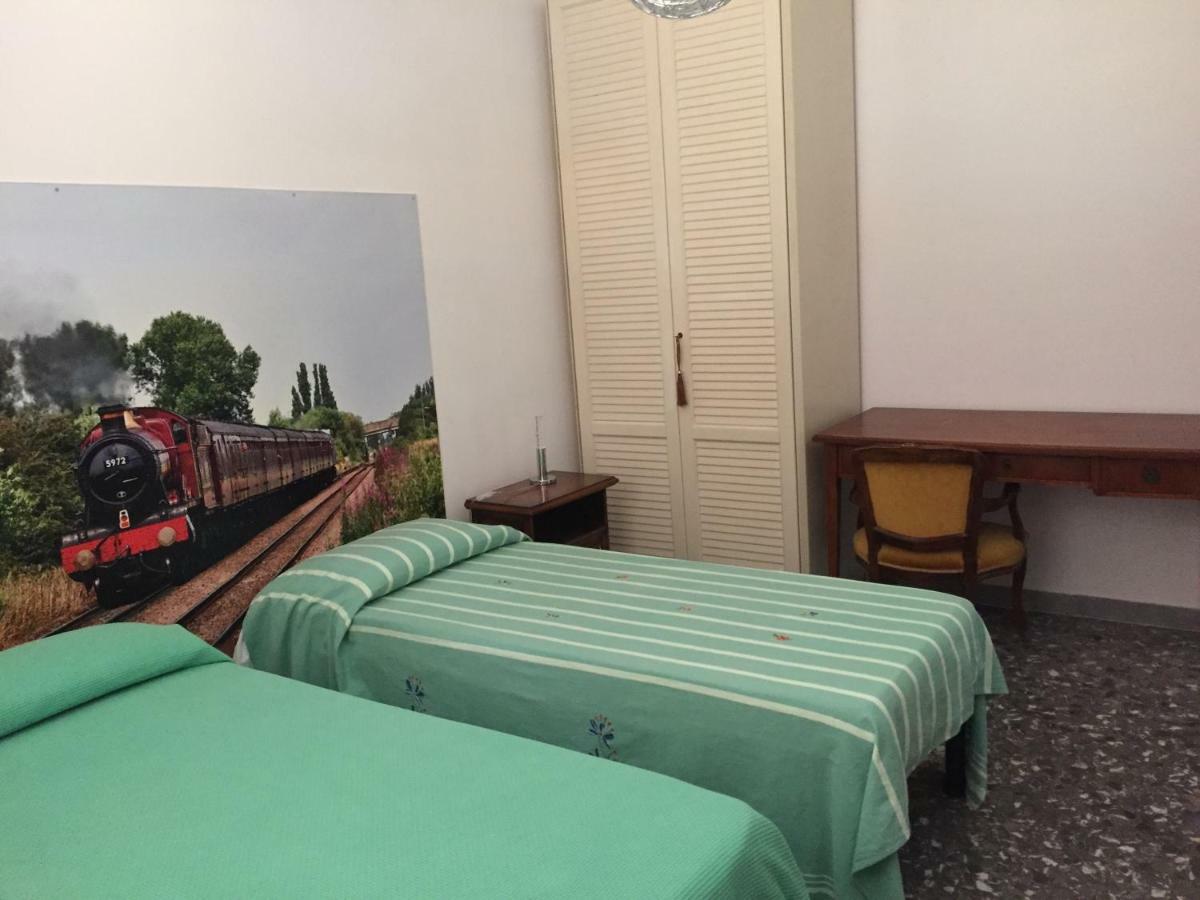 B&B Del Viaggiatore Сарцана Экстерьер фото